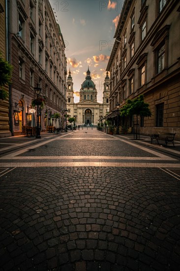 Street view of St. Stephen's Basilica