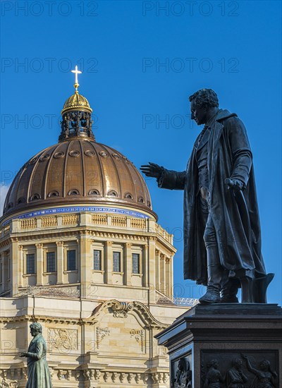 Schinkelplatz and the dome of the New City Palace