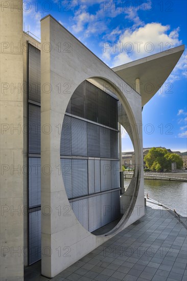 Marie Elisabeth Lueders building in Parliament complex