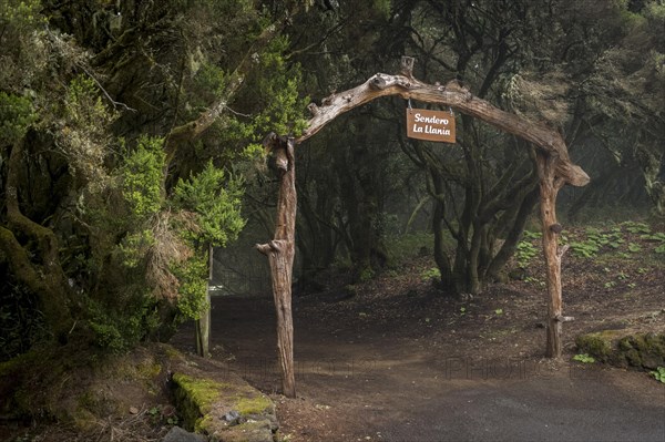 La Llania Hiking Trail