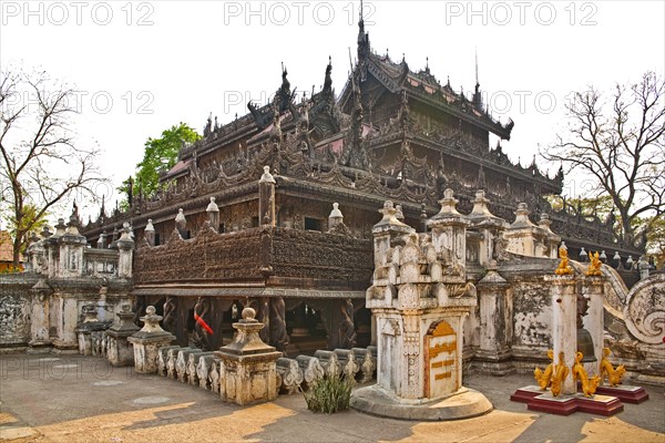 Shwenandaw Monastery with wood carvings