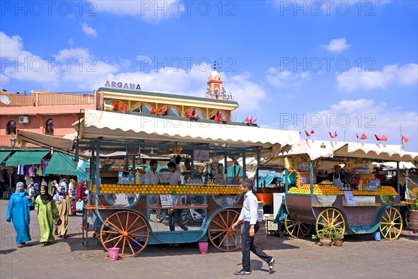 Fruit stalls on the Jemaa El-Fna
