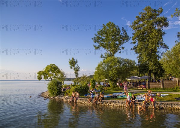 Sunbathing lawn and bathing area