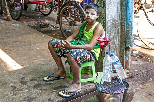 Water vendor