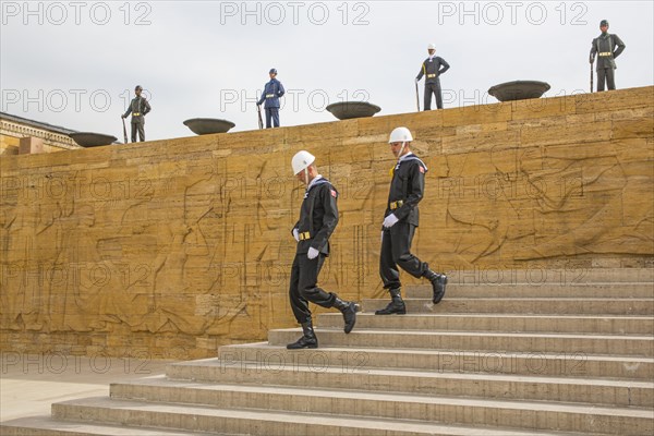 Guard of honour in front of Atatuerk's mausoleum