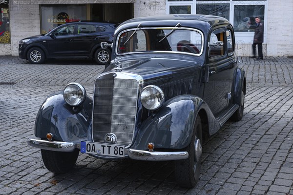 Vintage car Mercedes-Benz 170 V