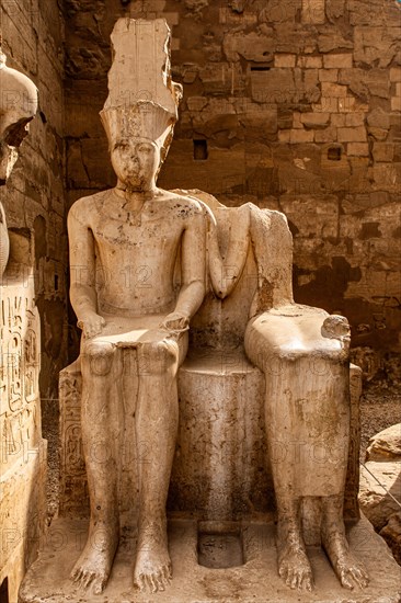 Double-seated statue with pair of gods Amun and Mut