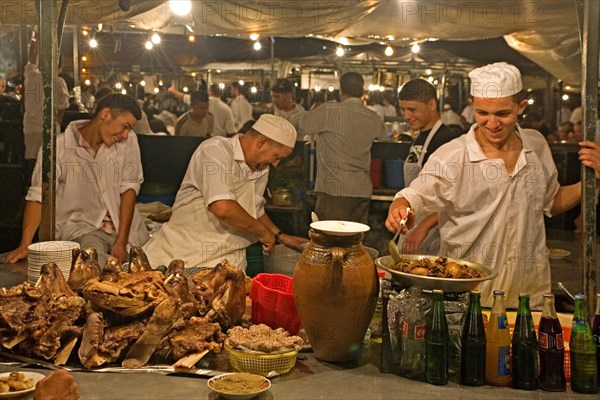 Oriental cuisine on the Jemaa El-Fna