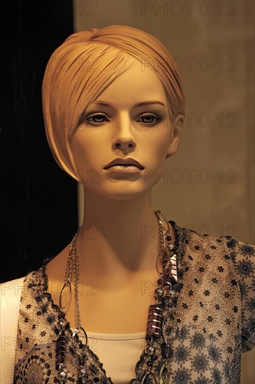 Female mannequin