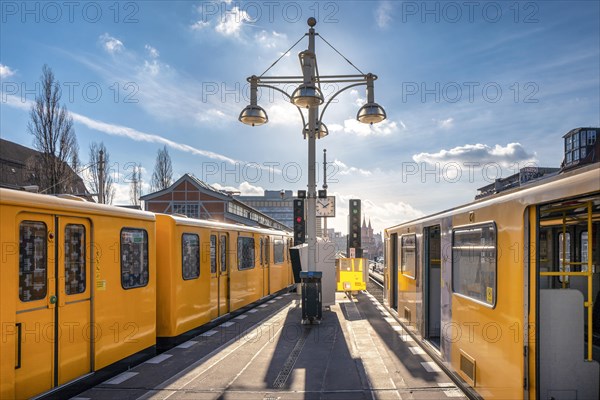 Berlin U Bahn at Warschauer Strasse station