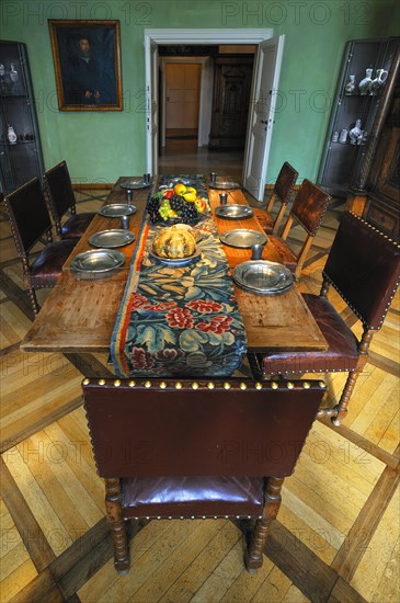 Covered dining table in the dining room of the 16th century Tucherschloss