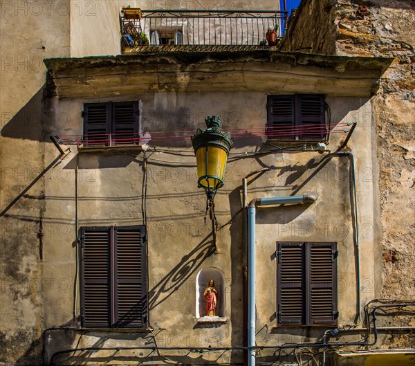 Dilapidated houses in the Citadel