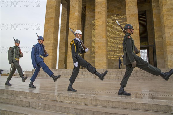 Guard of honour in front of Atatuerk's mausoleum