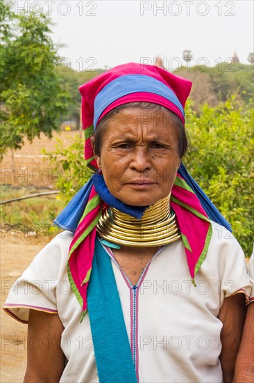 Padaung woman with stretched neck