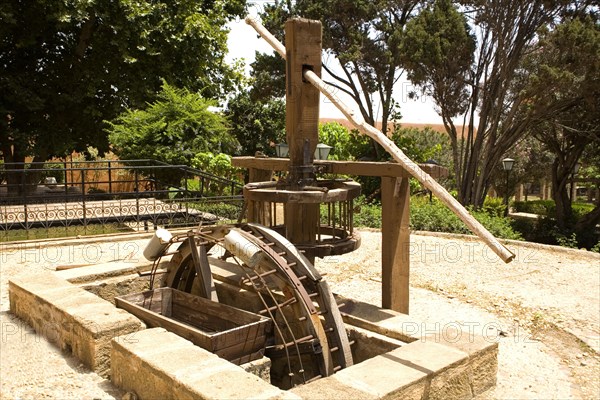 Dipper fountain in the alleys of the Kasbah