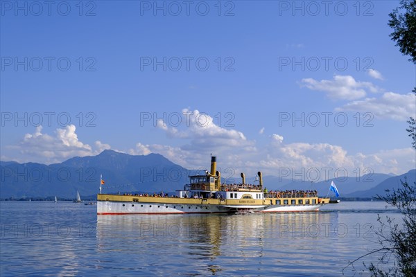 Paddle steamer from Fraueninsel