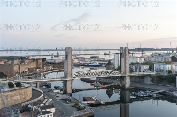 Pont de Recouvrance