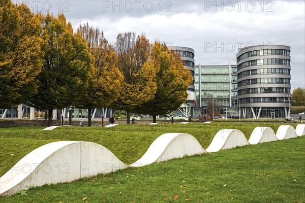 Garden of Memories with Five Boats office building