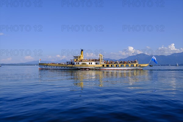 Paddle steamer from Fraueninsel