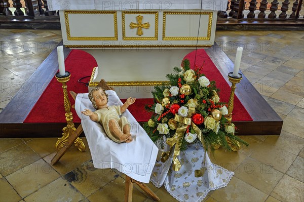 Altar with Nativity scene