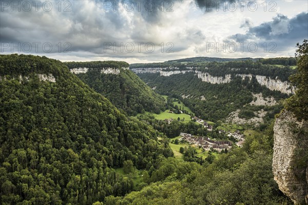 Baume-les-Messieurs