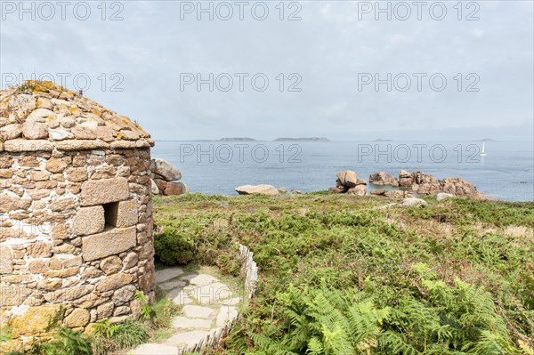 Stone turrets