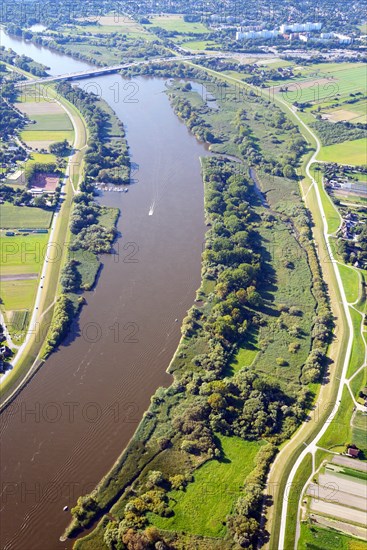 Heukenlock nature reserve on the Elbe from the air