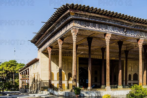 Chehel Sotoun Palace