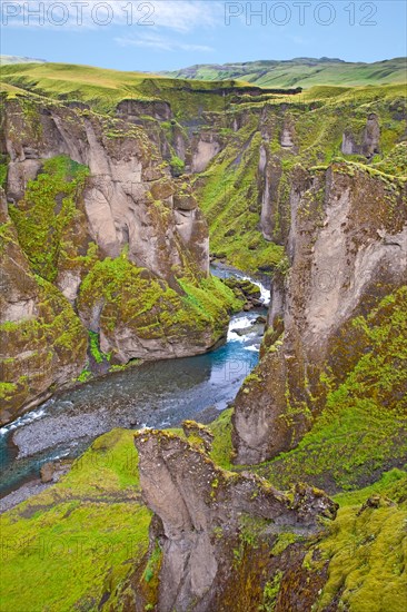 Fjaorargljufur Gorge