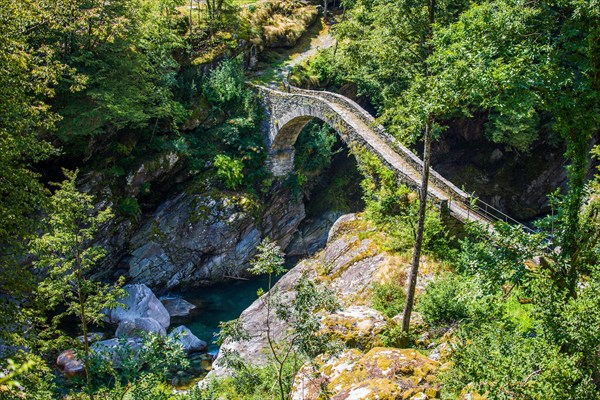 Stone bridge from the Middle Ages