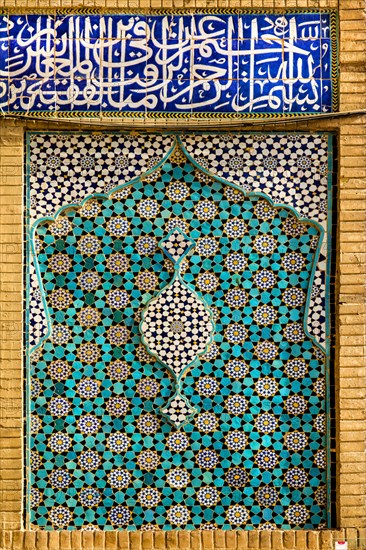 Faience Mosaics on the West-Iwan