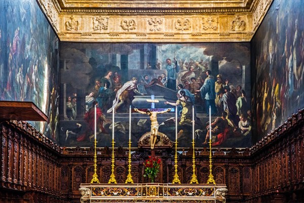 Painting gallery inside the Cattedrale di Sant'Agata