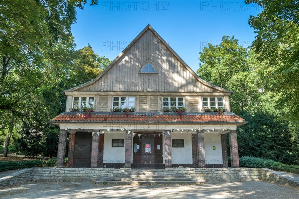 Parkhaus am Lietzensee