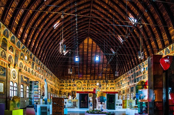 Council Chamber entirely painted with 15th century astrological and religious fresco cycle