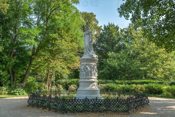 Monument Queen Luise of Prussia