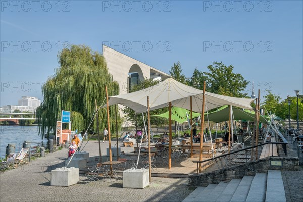 Cafe am Haus der Kulturen der Welt