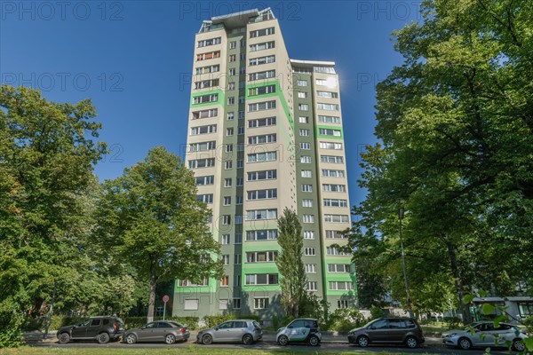 High-rise building at Roseneck