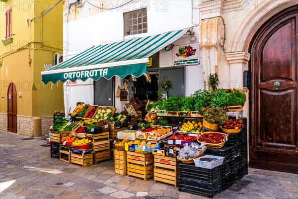 Alley with vegetable stall