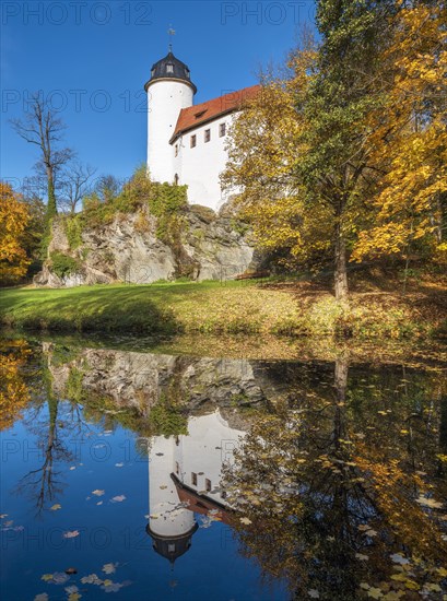 Rabenstein Castle in autumn