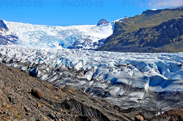 Glacier Hike at Svinafellsjoekull