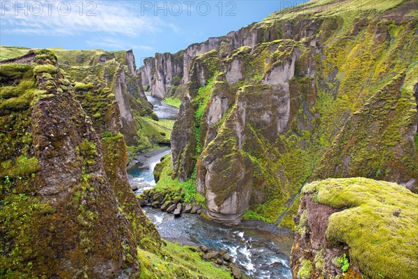 Fjaorargljufur Gorge