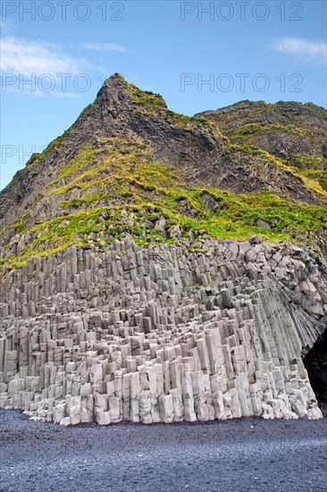 Bird Rock Reynisfjara Halsanefshellir