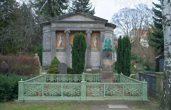 Karl Friedrich Schinkel grave and Hitzig mausoleum