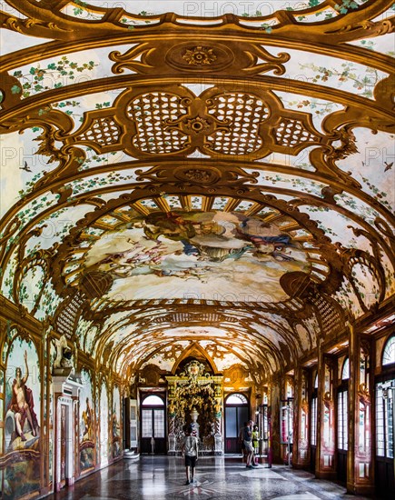 Hall of Rivers with an artificial foliage carving structure