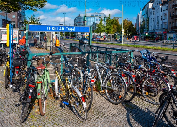 Parking area for bicycles at the Alt feeder station
