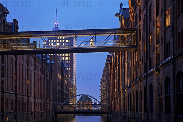 View from the Sand Bridge to Columbus House in the evening