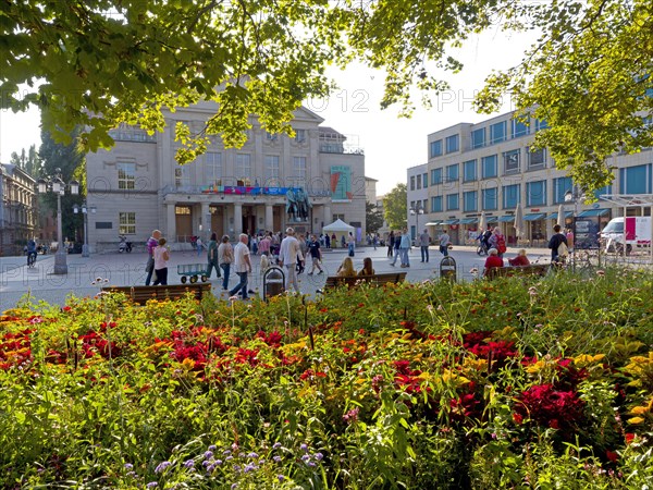 Theatre Square with Goethe and Schiller Monument