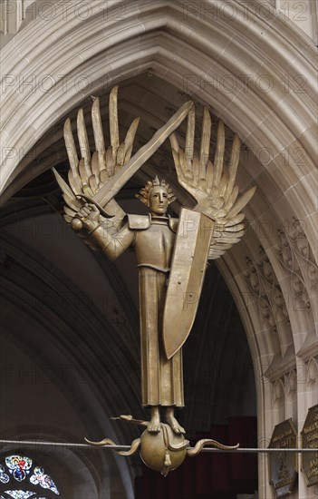 Archangel Michael by the sculptor Ulfert Jansen in the gallery arch in Ulm Minster