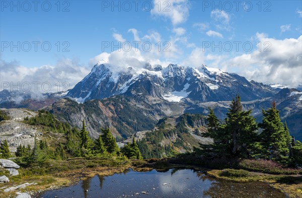 Small mountain lake at Tabletop Mountain