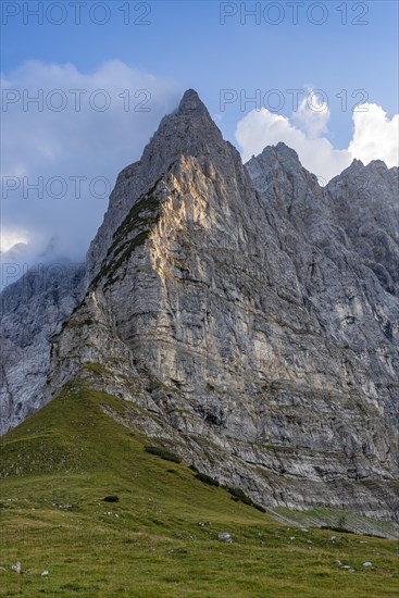 Dreizinkenspitze